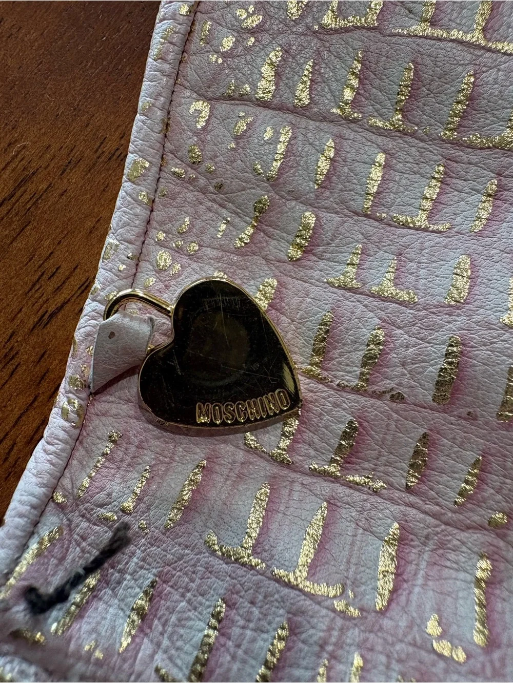 Moschino leather pink gold vintage Croc-Embossed Women's Gloves Sz 8